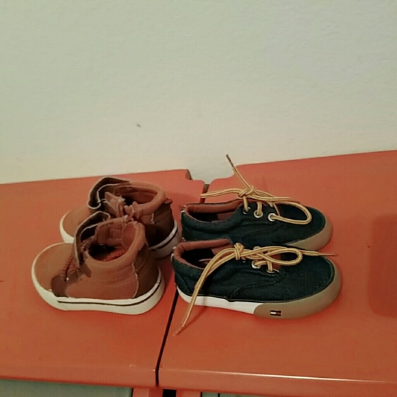 2 paires Boy shoes size 5 - Picture 3 of 3